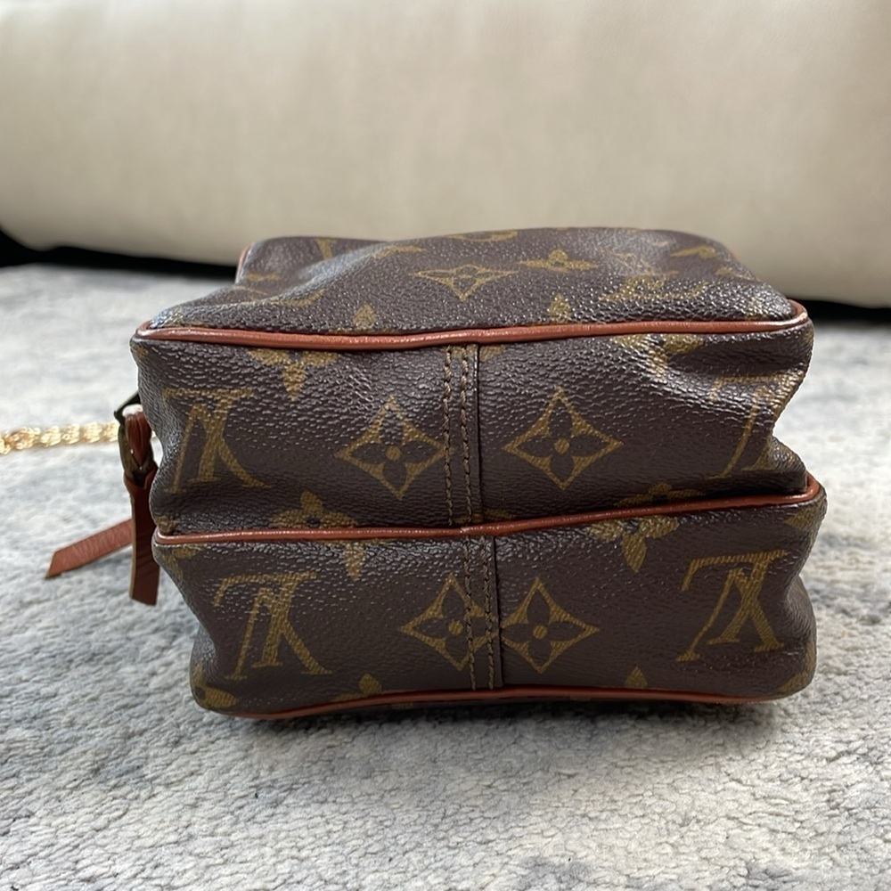 Louis Vuitton Monogram Mini Amazon Bag Crossbody Detachable Chain Strap Two Zip - Picture 7 of 17